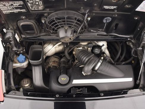 Used 2006 Porsche 911 Carrera S RWD image 21