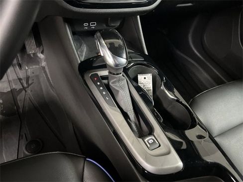 Certified 2024 Buick Envista Sport Touring w/ Convenience I Package image 15