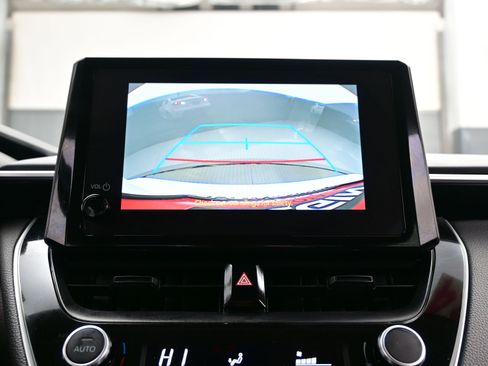 Used 2024 Toyota Corolla LE image 17