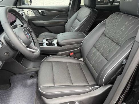 New 2026 Buick Enclave Avenir image 24