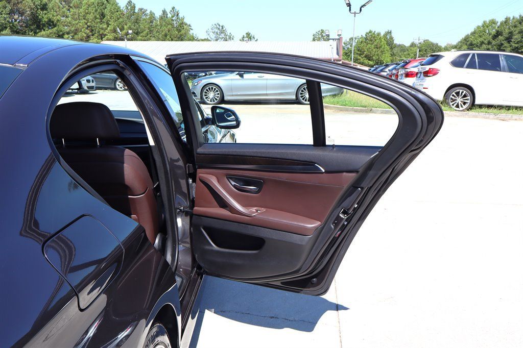 Used 2016 BMW 535d Sedan RWD image 39