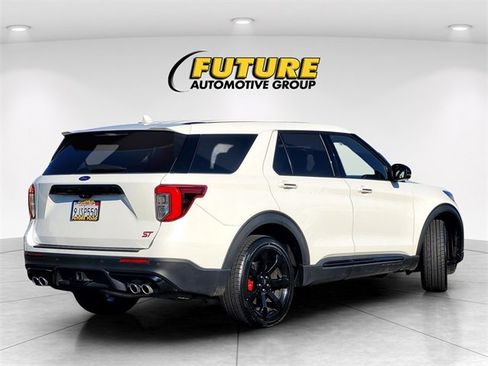Certified 2022 Ford Explorer ST w/ Equipment Group 401A image 4