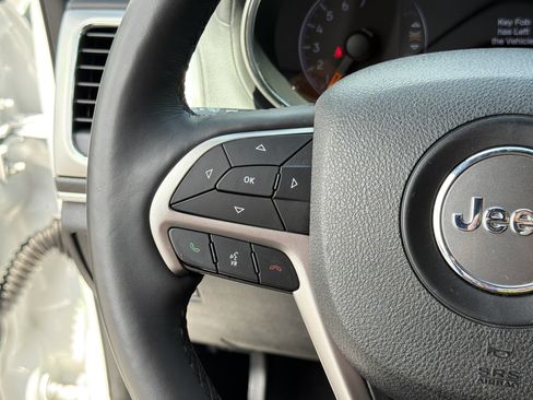 Used 2018 Jeep Grand Cherokee Limited RWD image 30