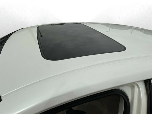 Certified 2020 Lexus ES 300h ES 300h Sedan image 32