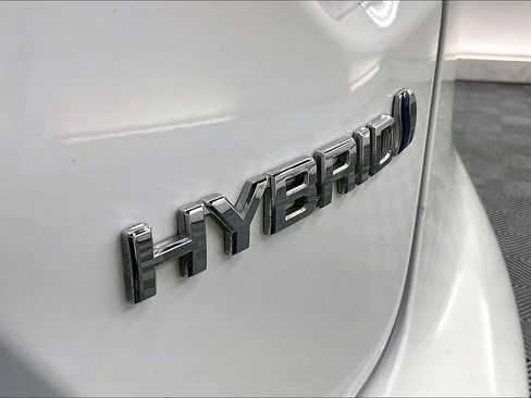 Used 2021 Toyota Corolla LE FWD image 7