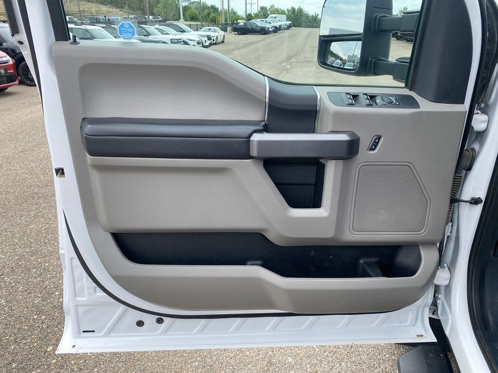 Used 2022 Ford F250 XLT AWD/4WD image 18