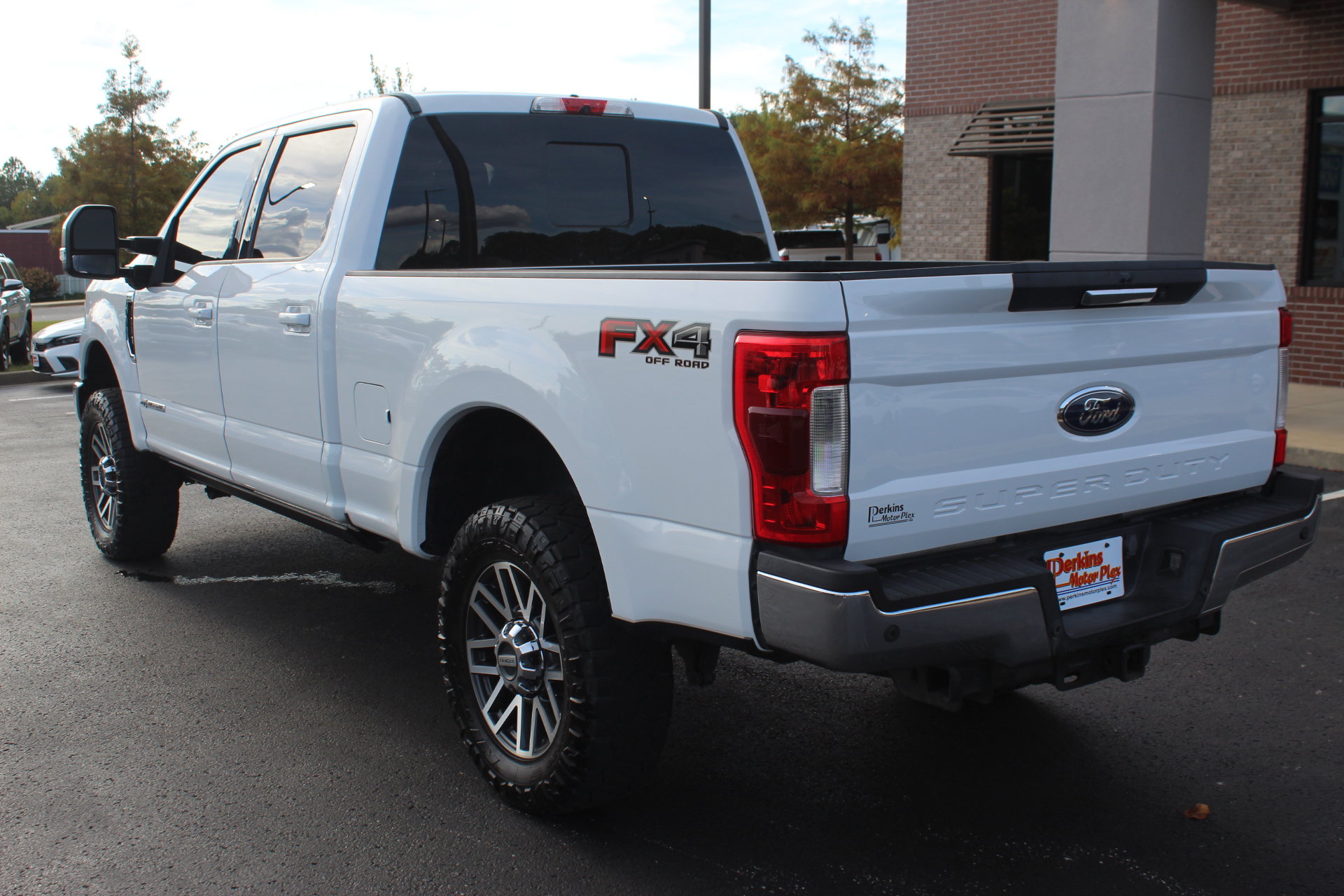 Used 2019 Ford F250 Lariat w/ Lariat Value Package AWD/4WD image 8