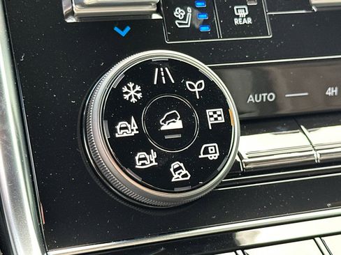 New 2026 Nissan Armada Platinum Reserve AWD/4WD image 36