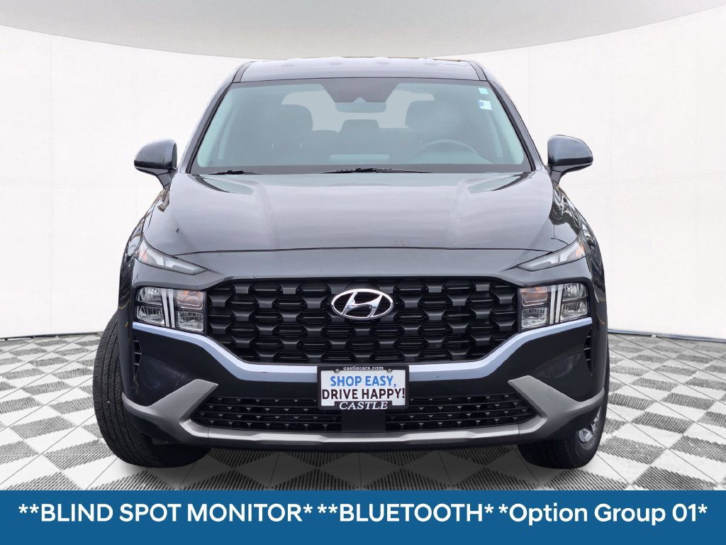 Used 2023 Hyundai Santa Fe SE AWD/4WD image 4