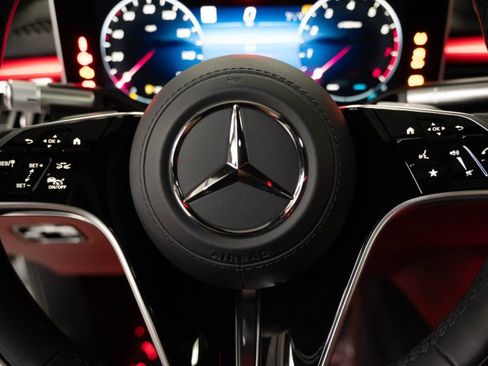 Certified 2024 Mercedes-Benz S 580 4MATIC Sedan image 23