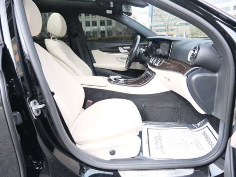 Used 2020 Mercedes-Benz E 350 Sedan w/ Parking Assistance Package image 34