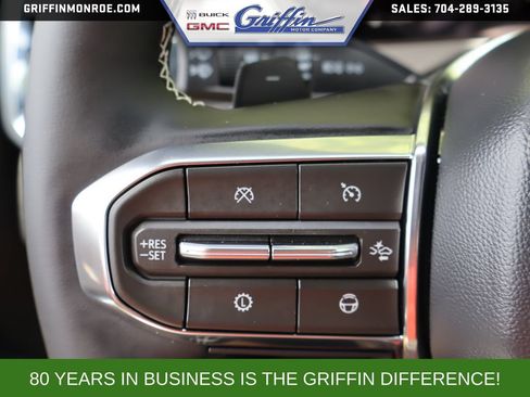 New 2026 GMC Acadia Denali w/ Super Cruise Package FWD image 17