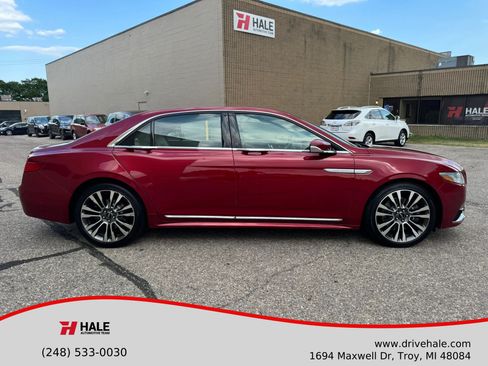 Used 2017 Lincoln Continental Select w/ Technology Package FWD image 38