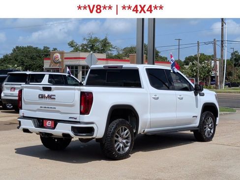 Used 2021 GMC Sierra 1500 AT4 w/ AT4 Premium Package AWD/4WD image 9