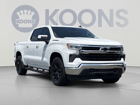 Used 2023 Chevrolet Silverado 1500 LT AWD/4WD image 10