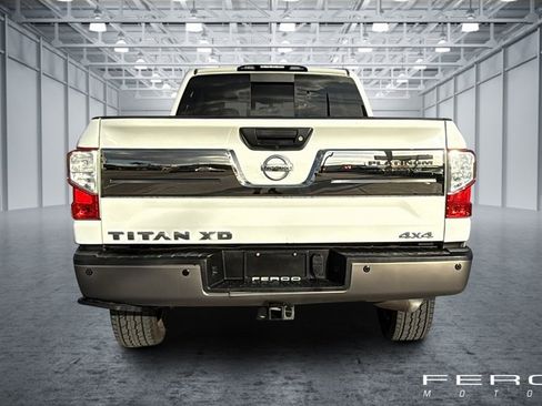 Used 2019 Nissan Titan Platinum Reserve w/ Platinum Utility Package image 4