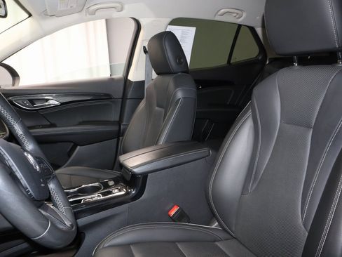 Used 2023 Buick Envision Essence image 25