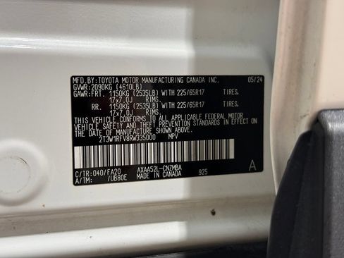 Certified 2024 Toyota RAV4 XLE FWD image 29