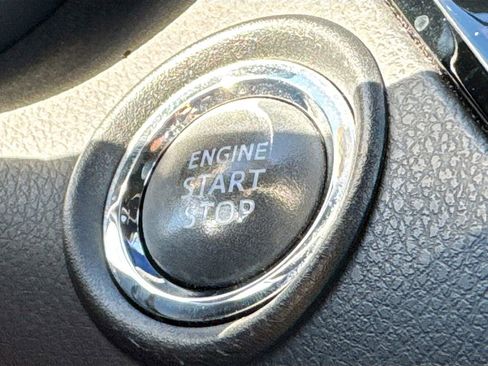 Used 2021 Toyota C-HR XLE image 20