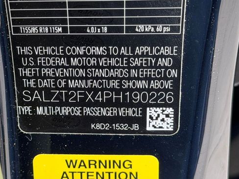 Used 2023 Land Rover Range Rover Evoque R-Dynamic S image 19