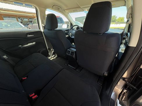 Used 2015 Honda CR-V LX image 32