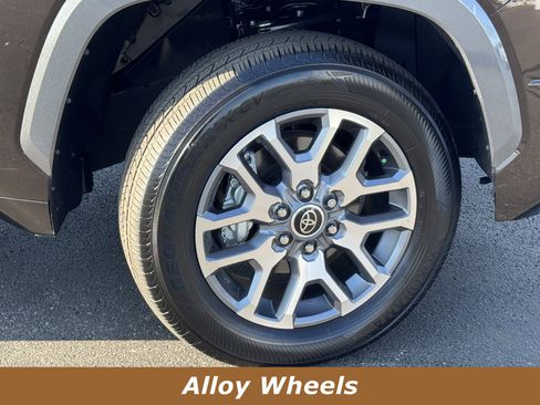 Used 2023 Toyota Tundra 1794 Edition image 14