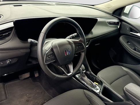 Used 2025 Buick Encore GX Preferred image 7