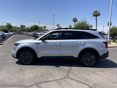 Used 2022 Kia Sorento SX Prestige AWD/4WD image 4
