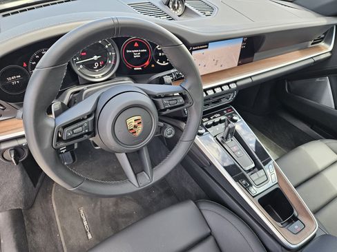 Used 2024 Porsche 911 Carrera image 24