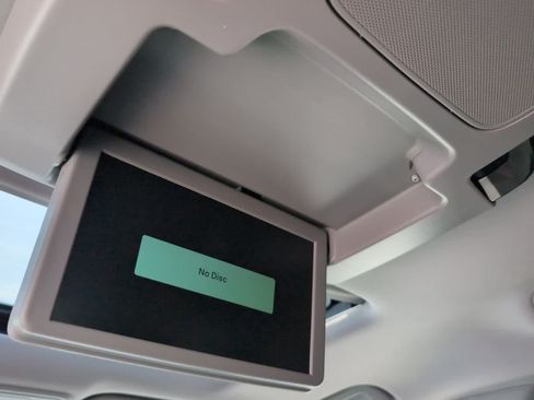 Used 2023 Honda Odyssey Touring image 28