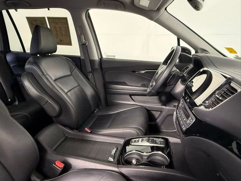 Used 2019 Honda Pilot Touring image 52
