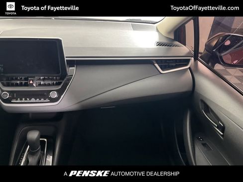 Used 2023 Toyota Corolla LE FWD image 13