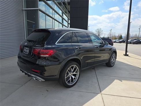 Certified 2022 Mercedes-Benz GLC 300 4MATIC image 3
