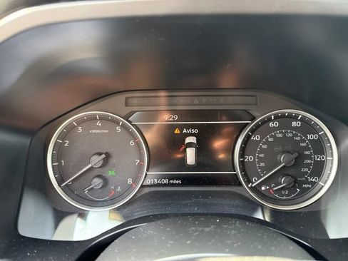 Used 2024 Mitsubishi Outlander SE AWD/4WD image 8