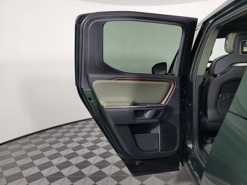 Used 2024 Rivian R1T Adventure AWD/4WD image 17