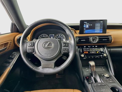 Used 2024 Lexus IS 300 w/ Premium Package RWD image 17
