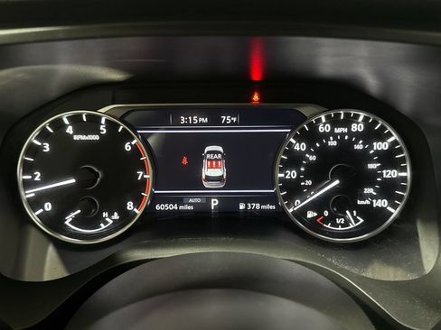 Used 2024 Nissan Rogue SV AWD/4WD image 12