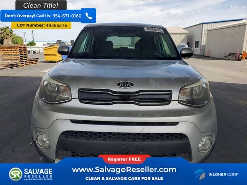 Used 2017 Kia Soul + w/ Audio Package FWD image 7