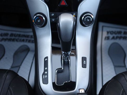 Used 2015 Chevrolet Cruze LT FWD image 39