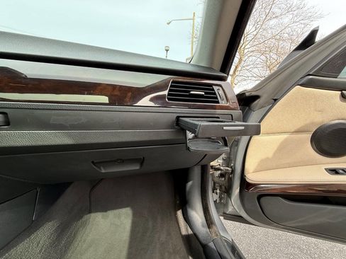 Used 2011 BMW 328i Coupe image 22