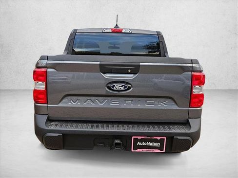 New 2025 Ford Maverick XL image 8