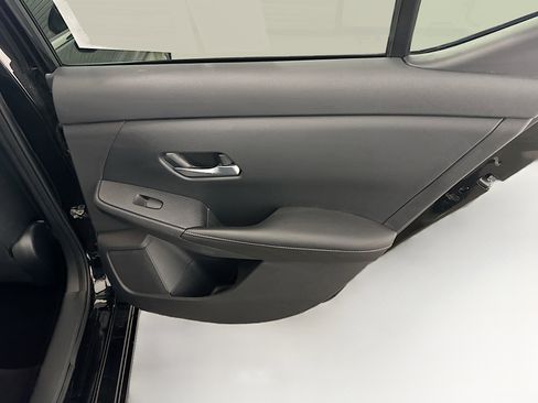 Used 2023 Nissan Sentra SV image 30