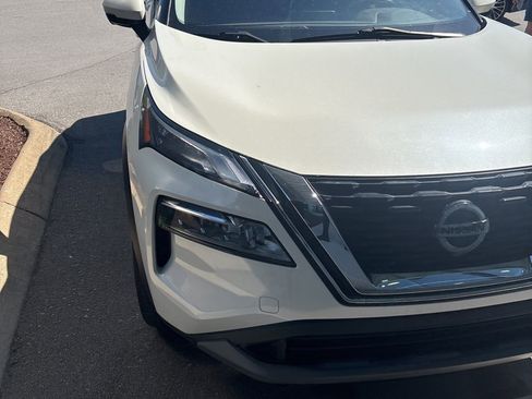 Used 2021 Nissan Rogue SV image 7