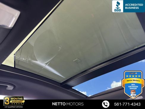 Used 2015 Mercedes-Benz E 550 E 550 Coupe 2D w/ Premium 1 Package image 35