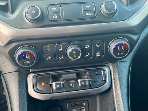 Used 2023 GMC Acadia AT4 w/ Technology Package AWD/4WD image 16