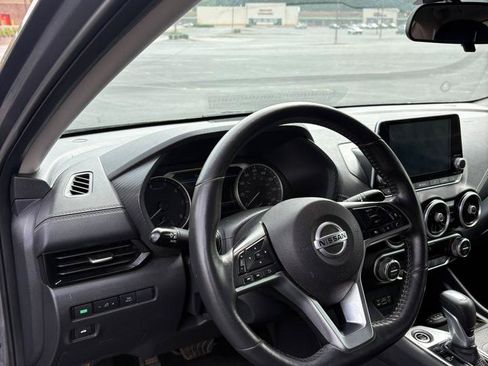 Used 2023 Nissan Sentra SV w/ All-Weather Package FWD image 10