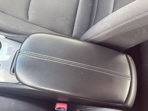 Used 2023 Chevrolet Malibu LT image 19