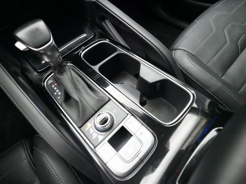 Used 2022 Kia Telluride SX image 18