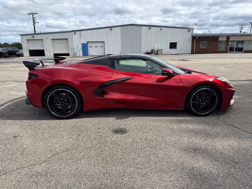 Used 2024 Chevrolet Corvette Stingray Preferred Conv w/ Stealth Interior Trim Package RWD image 6