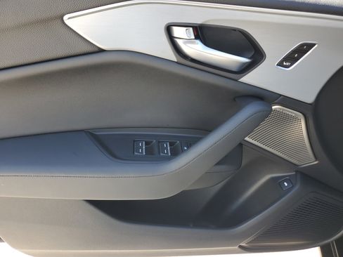 Used 2023 Acura TLX w/ Technology Package image 25